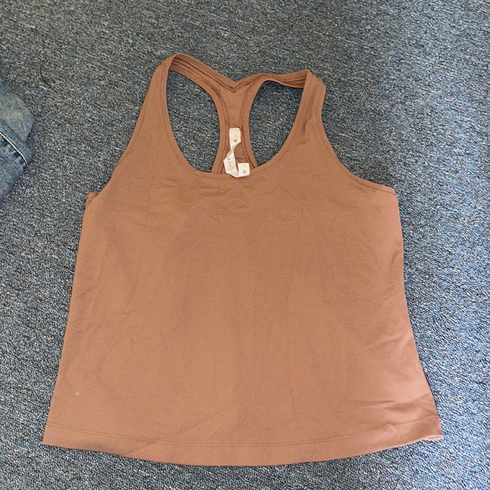 Never worn align material Lulu tank size 18